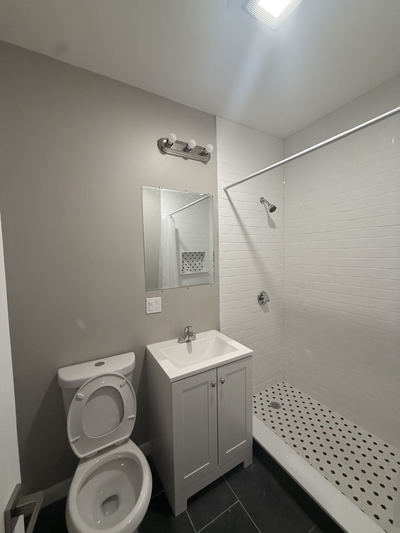 50 Evergreen St, Jamaica Plain