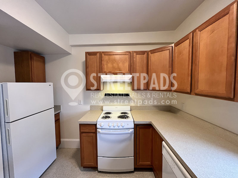 881 Massachusetts Ave, Central Square