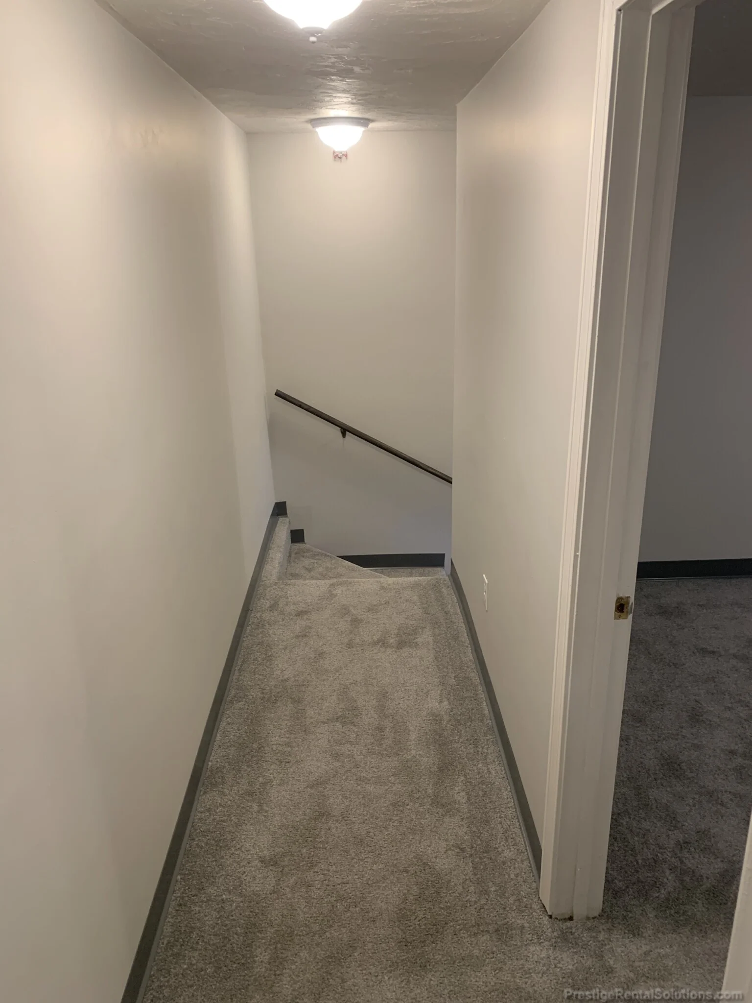 11 Willow St, Fitchburg