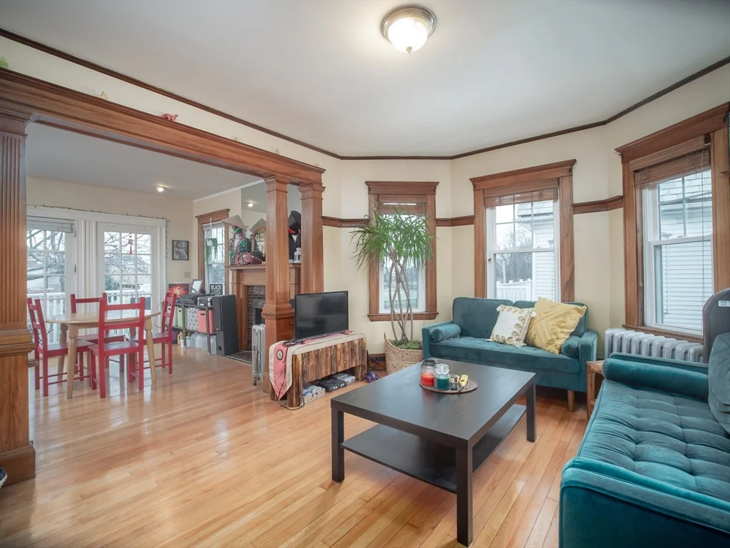60 Powder House Blvd, Tufts