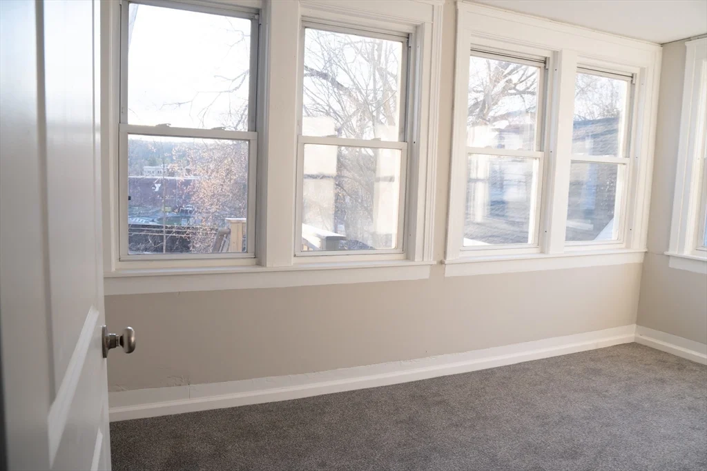 57 Cottage St, Athol