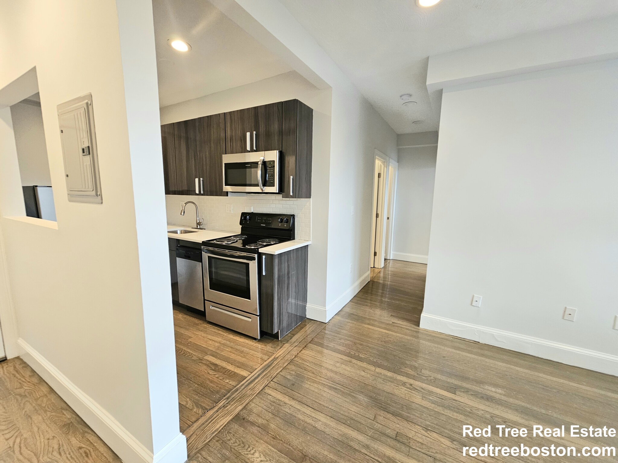 11 Peterborough St, Fenway