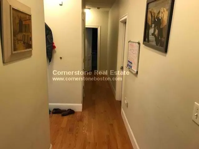 1293 Cambridge St, Inman Square