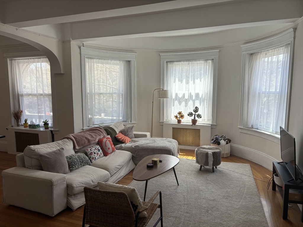 1080 Beacon St, Brookline