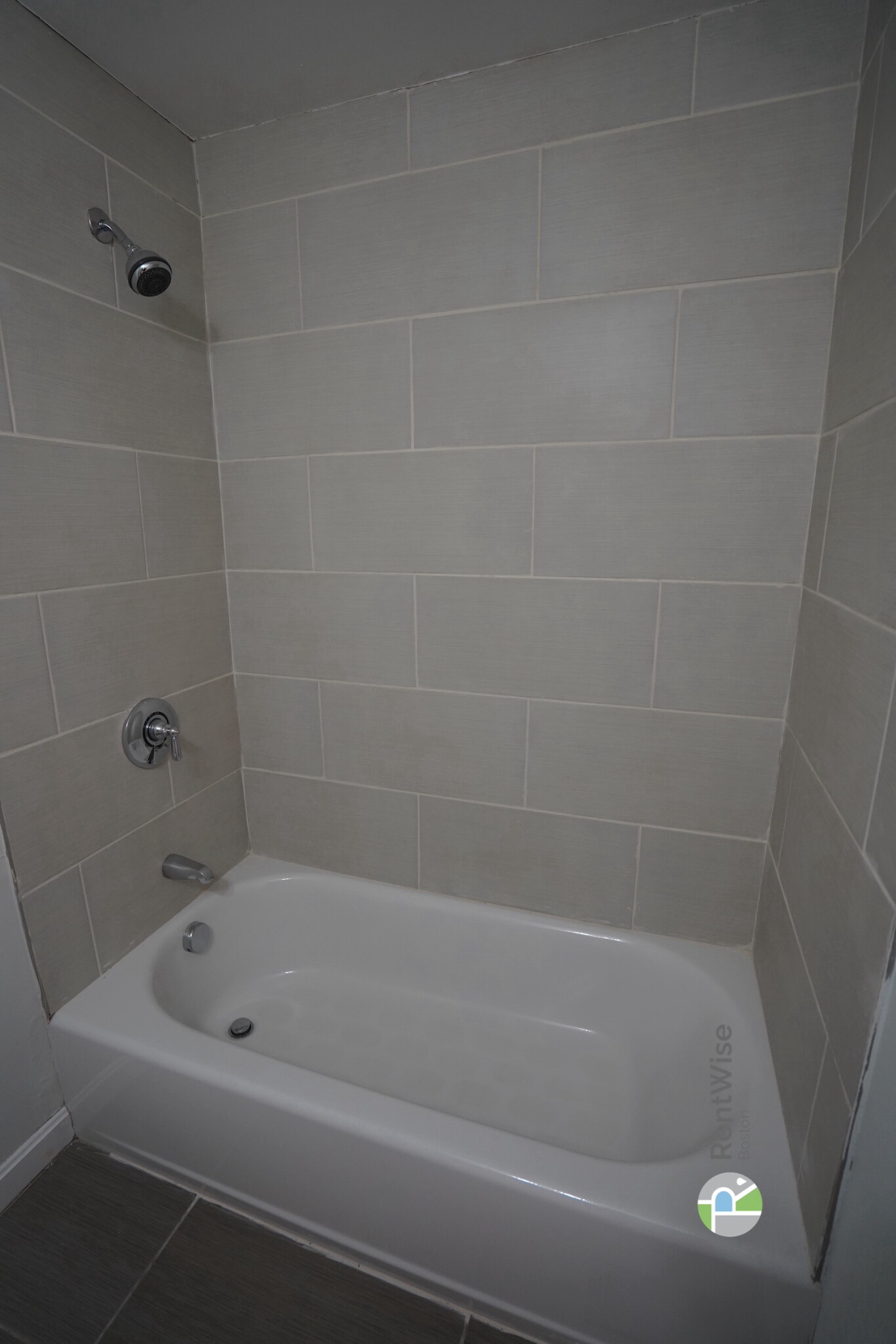 36 L St, South Boston