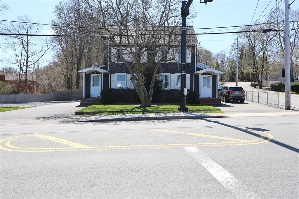 150 Neponset St, Canton