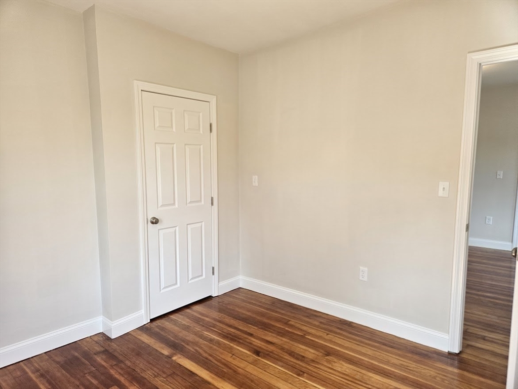 293 School St, Stoughton