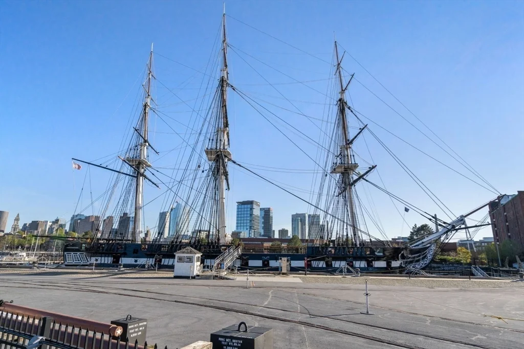 197 Eighth St, Charlestown