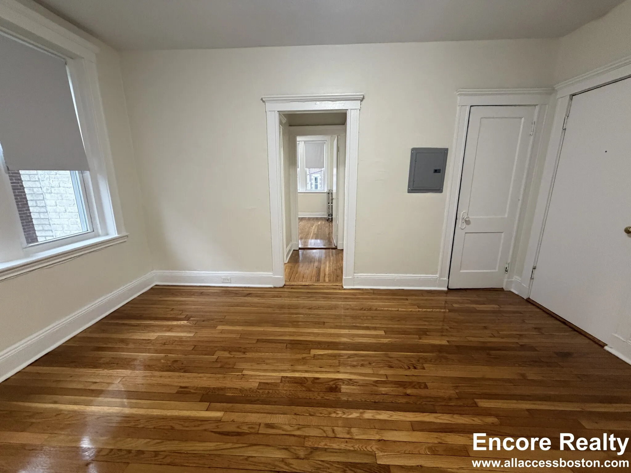 109 Brainerd Rd, Brighton