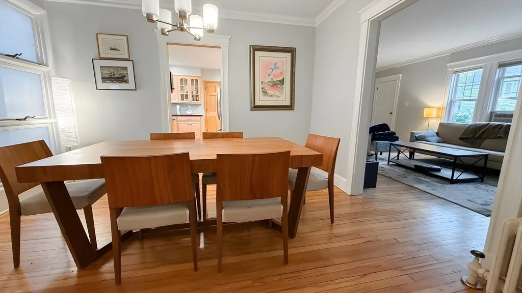 27 Noble St, West Newton