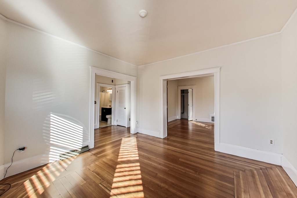 183 Powder House Blvd, West Somerville