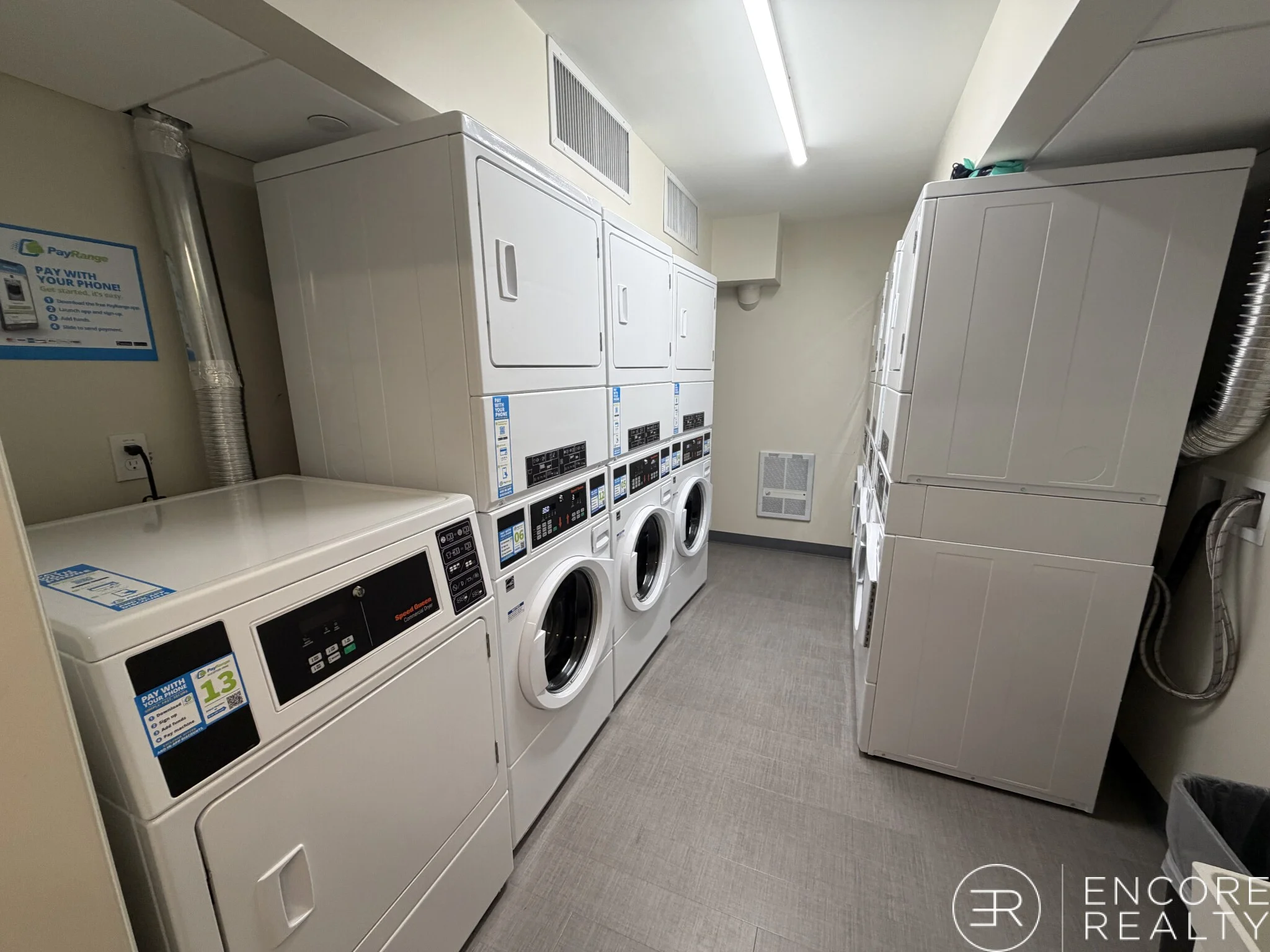 1200 Massachusetts Ave, Riverside