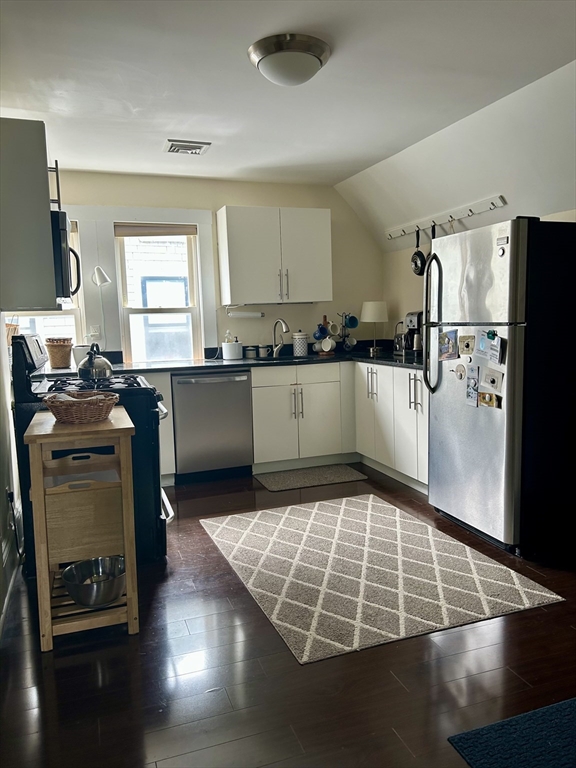 4 Fayette Park, Mid Cambridge