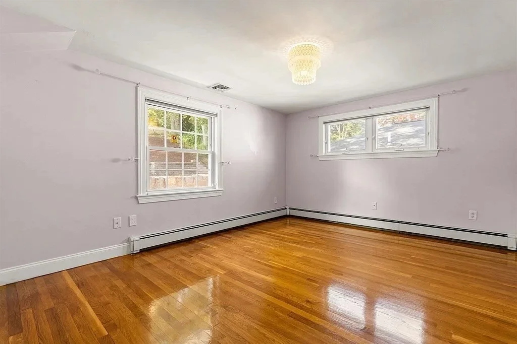 334 Mystic St, Arlington
