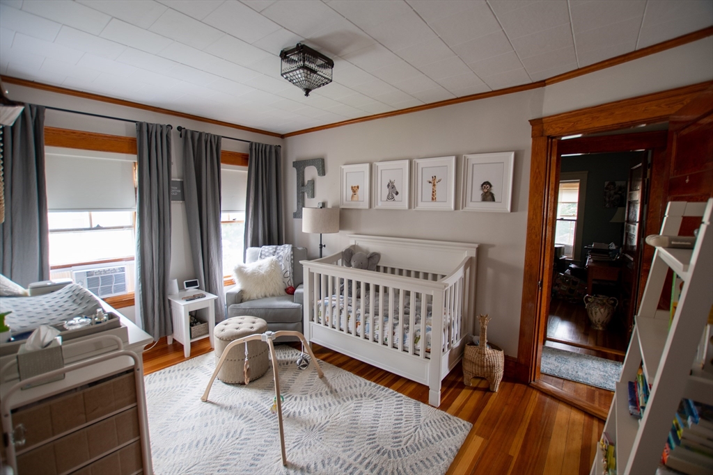 96 Grant Ave, Medford