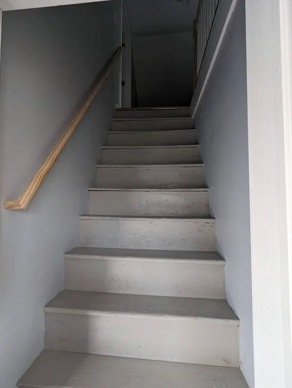 155 Centre Ave, Abington