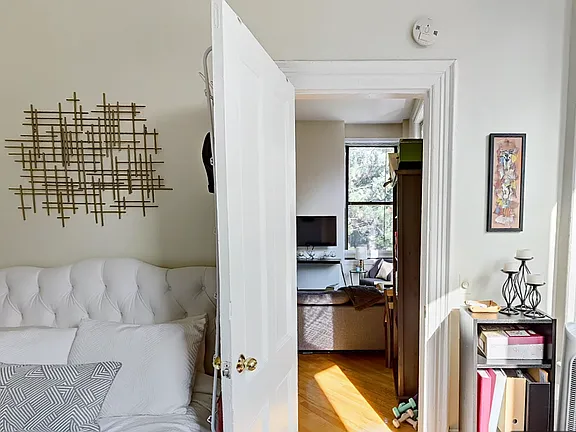 423 Shawmut Ave, South End