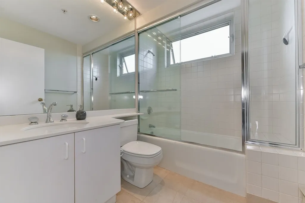 4 Canal Park, East Cambridge