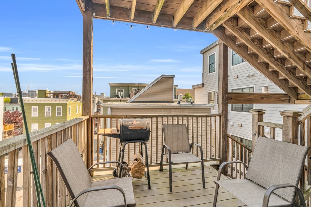 344 W Broadway, South Boston