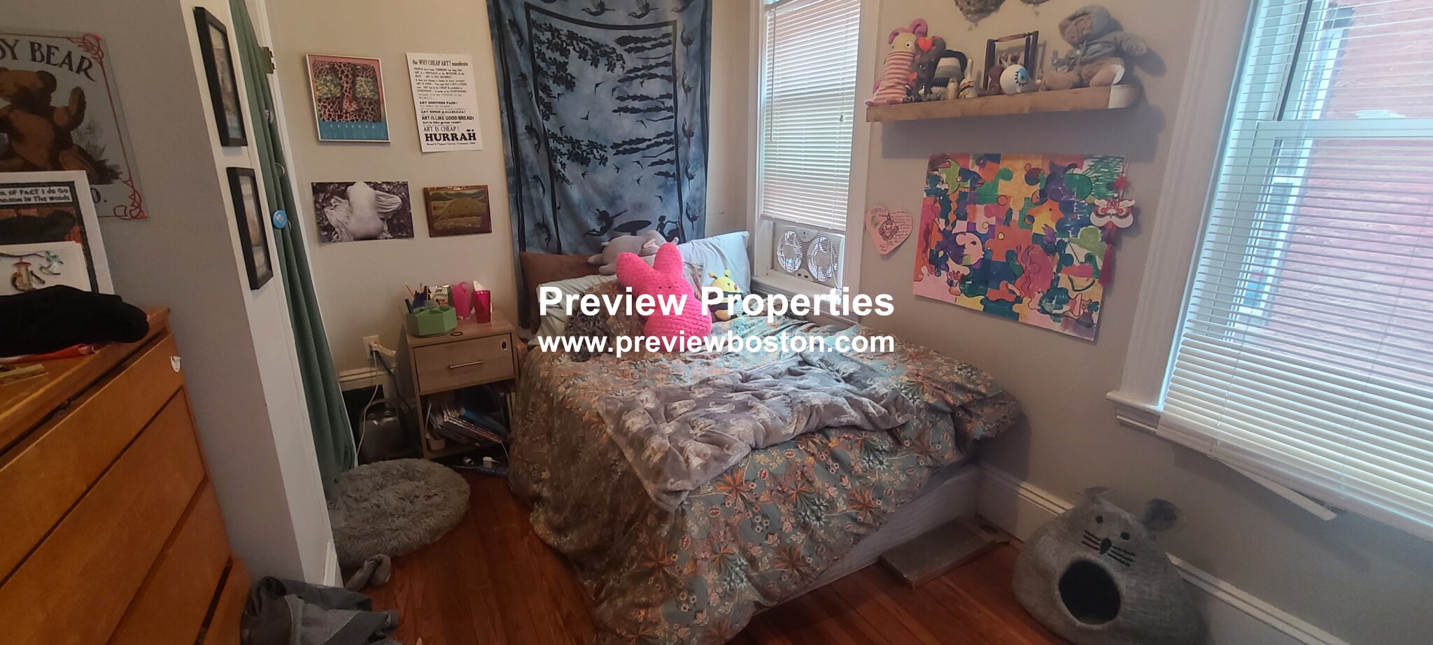 348 Faneuil St, Oak Square