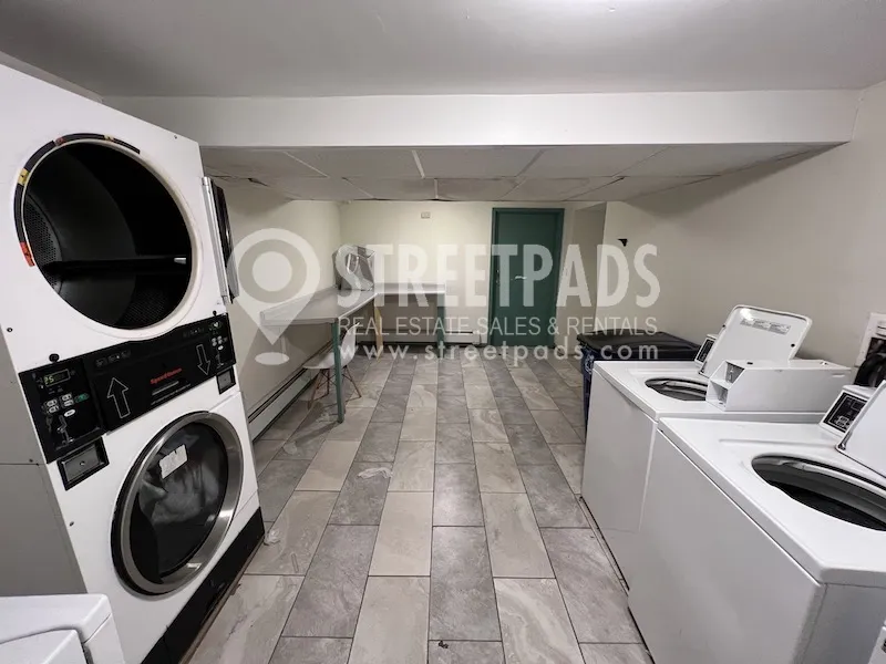 14 Wait St, Mission Hill