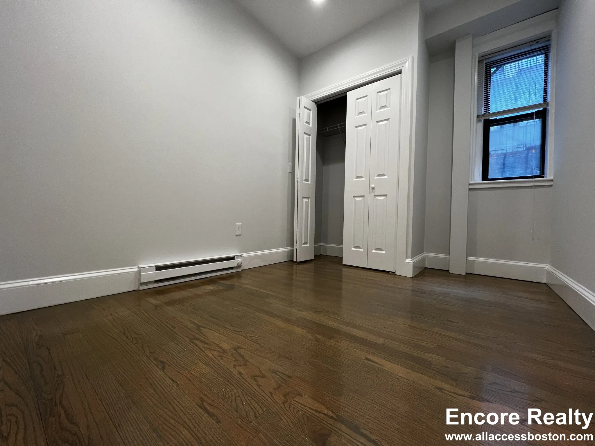 11 Peterborough St, Fenway