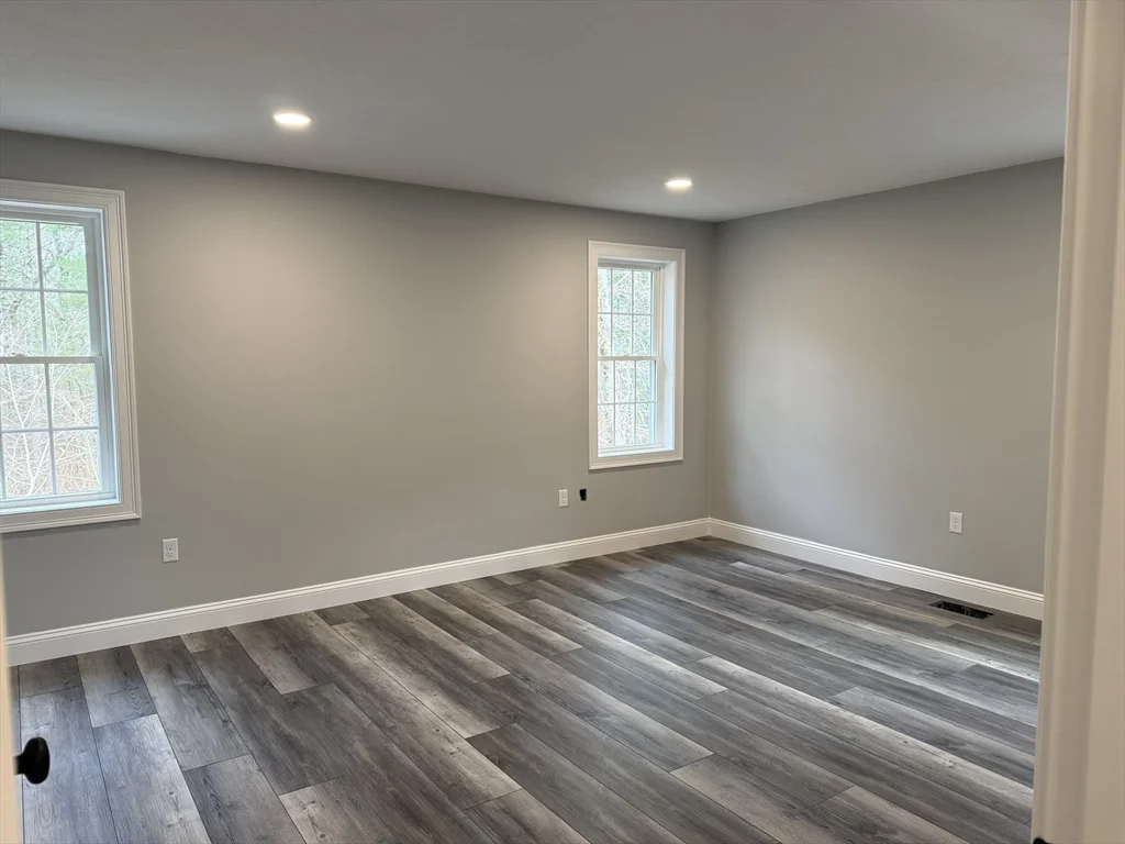 19 Kashmir's Way, Middleboro