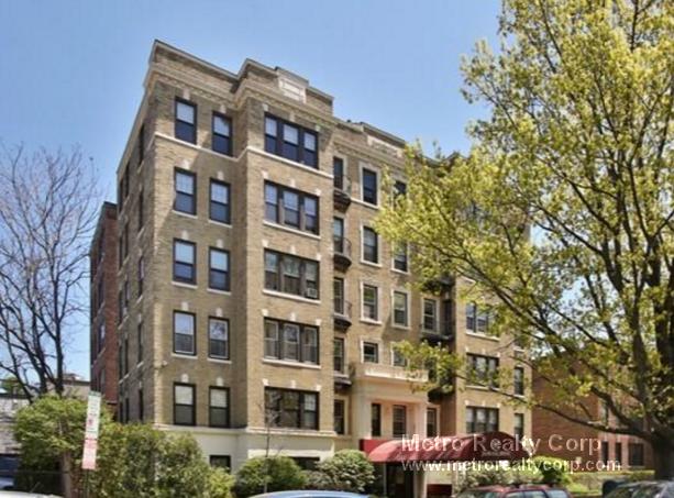 10 Jamaicaway, Jamaica Plain