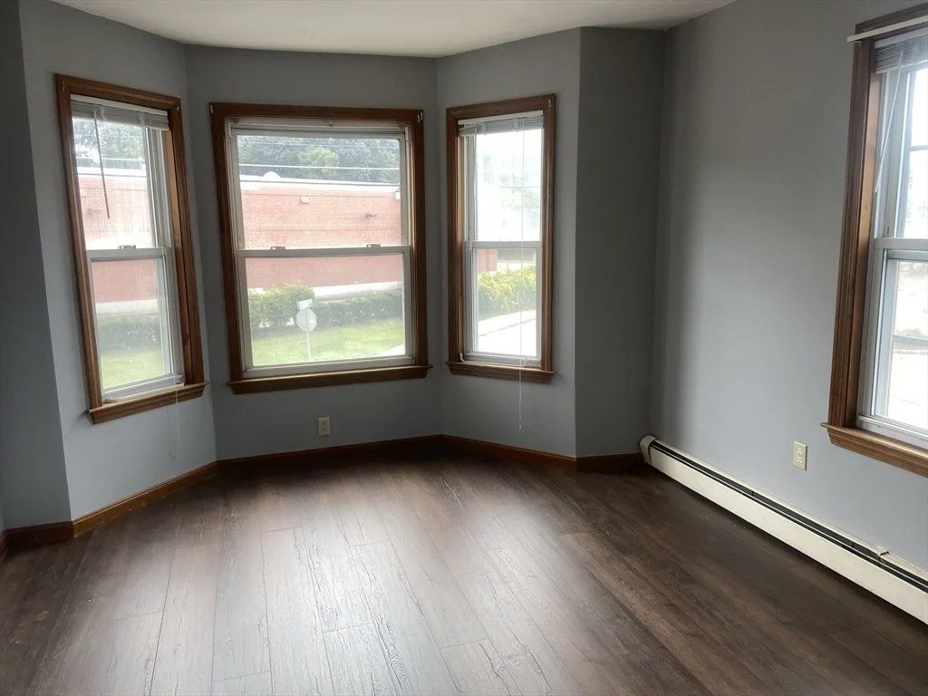 155 East Central St, Franklin