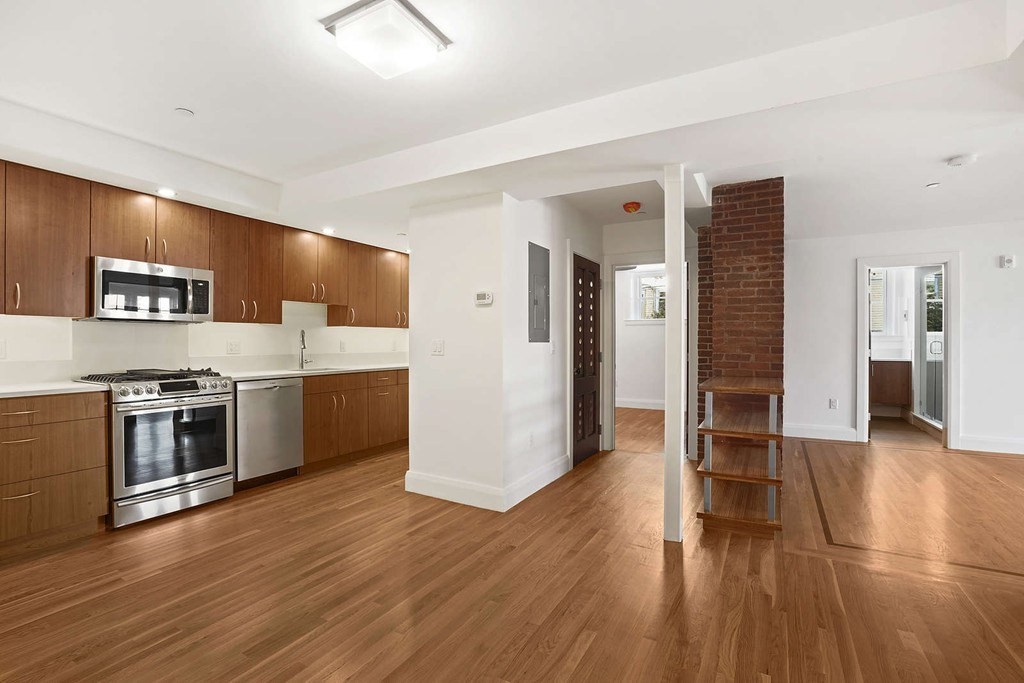 165 Winthrop Rd, Beaconsfield