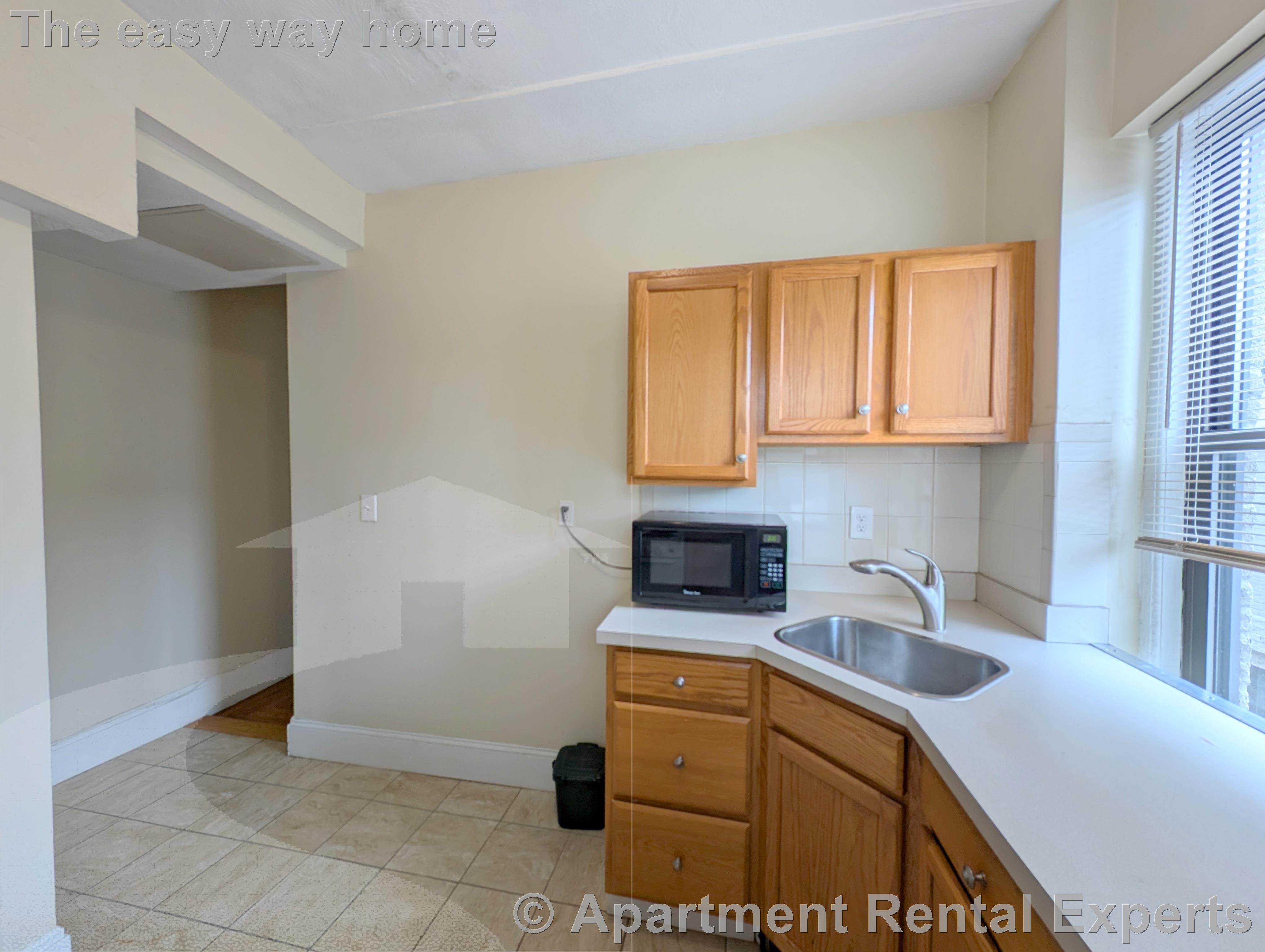 77 Hancock St, Central Square