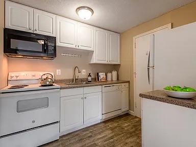 375 Harvard St, Mid-Cambridge