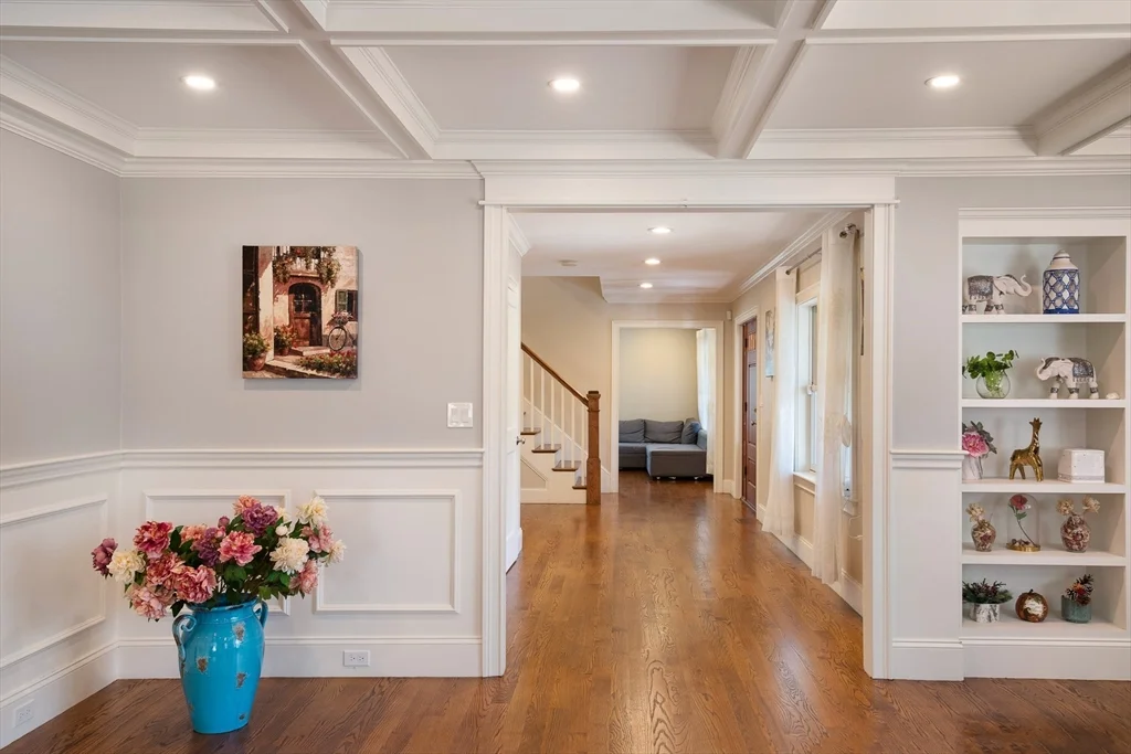24 Dogwood Ln, Birds Hill