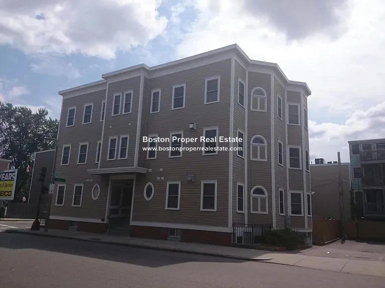 95 West Seventh St, South Boston