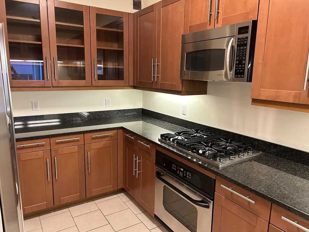 1 Charles Street South, Downtown