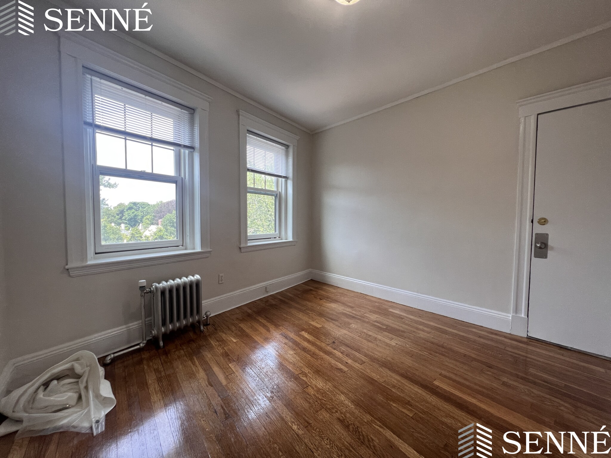 1558 Massachusetts Ave, Neighborhood Nine