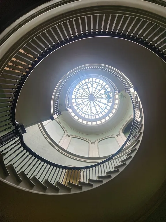 231 Commonwealth Ave, Back Bay