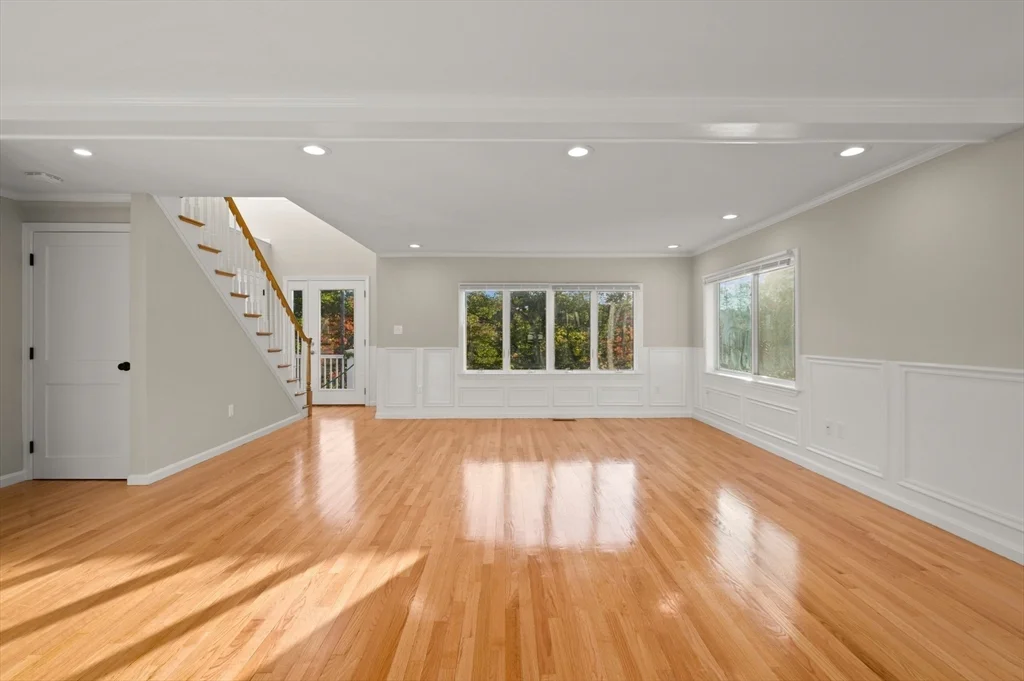 767 Walnut St, Lynnfield