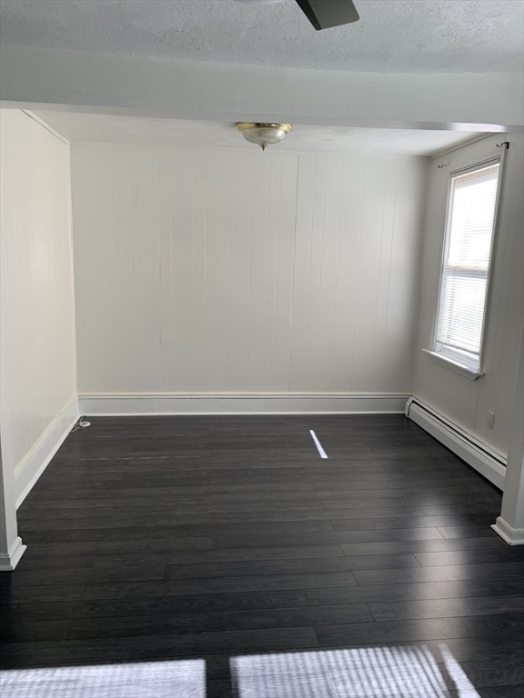 8 Greenwich St, Mission Hill