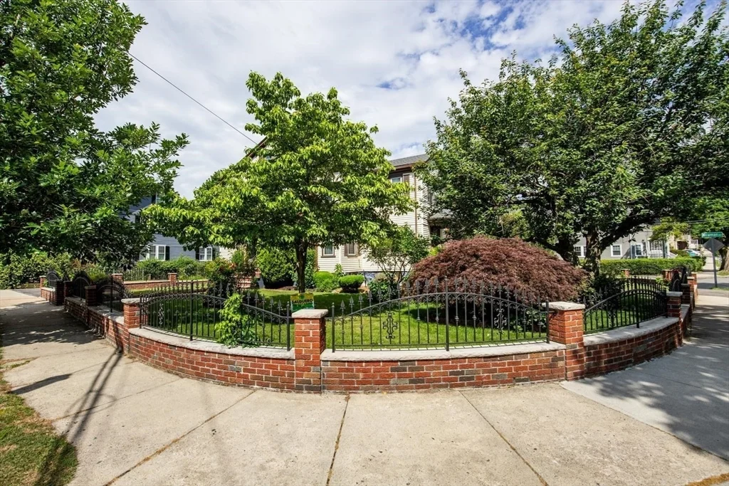 28 Churchhill Ave, Arlington