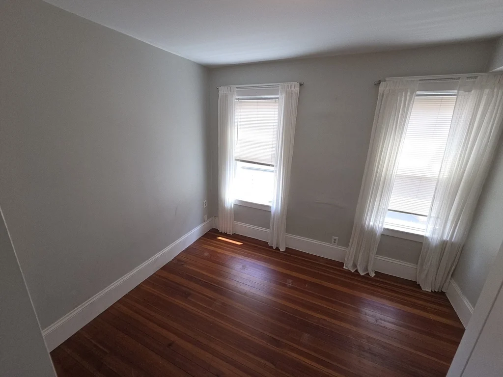 6 Sawyer Ave, Dorchester