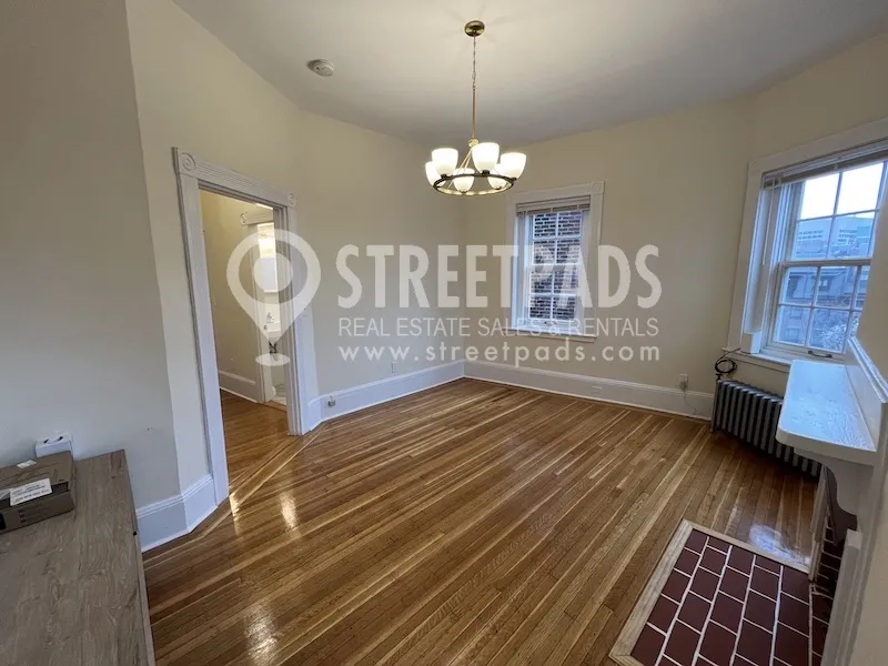 95 Mount Vernon St, Beacon Hill