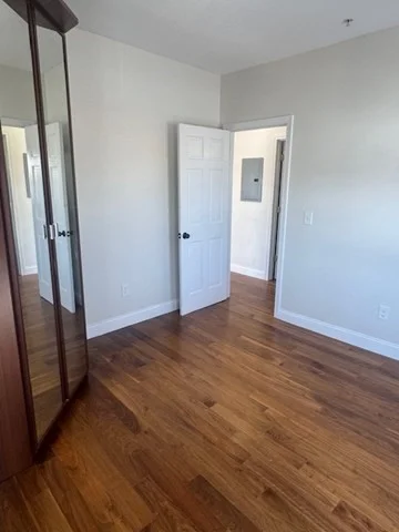 290 Broadway, Winter Hill