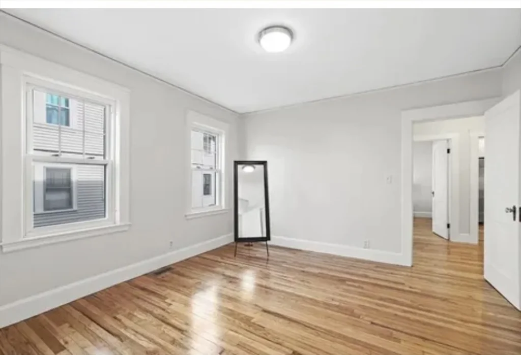 37 Gallivan Blvd, Mattapan