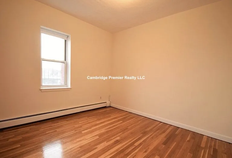 172 North Beacon St, Brighton