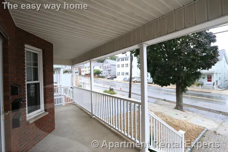 590 Main St, Magoun Square