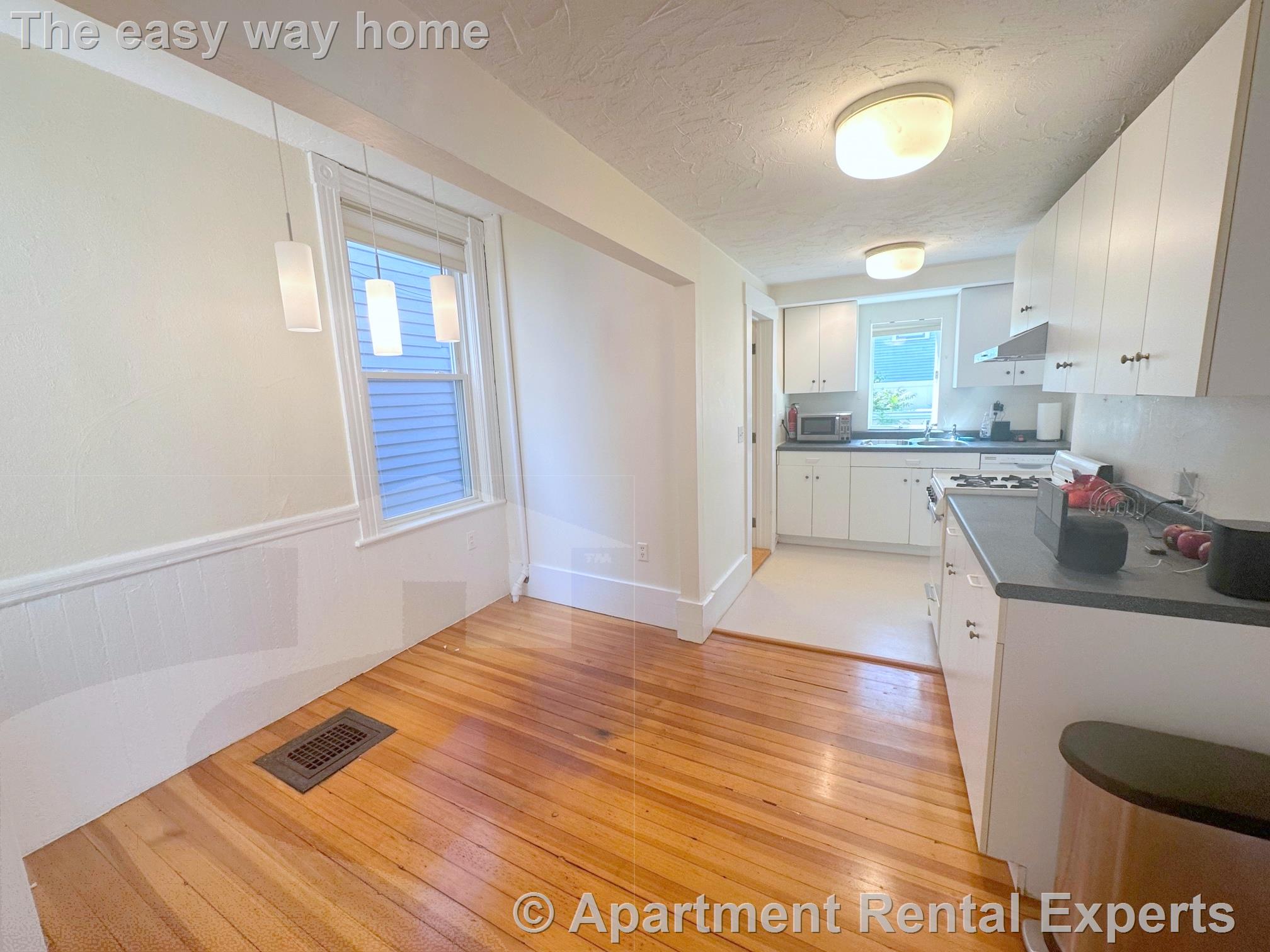 3 Moore St, Teele Square