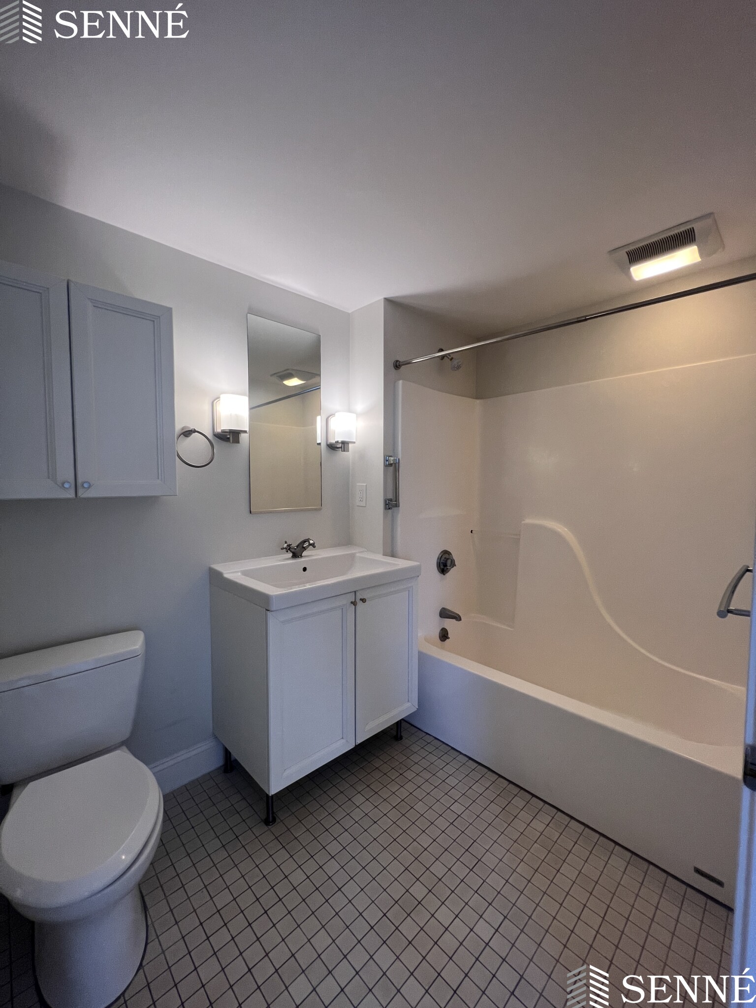 1008 Massachusetts Ave, Riverside