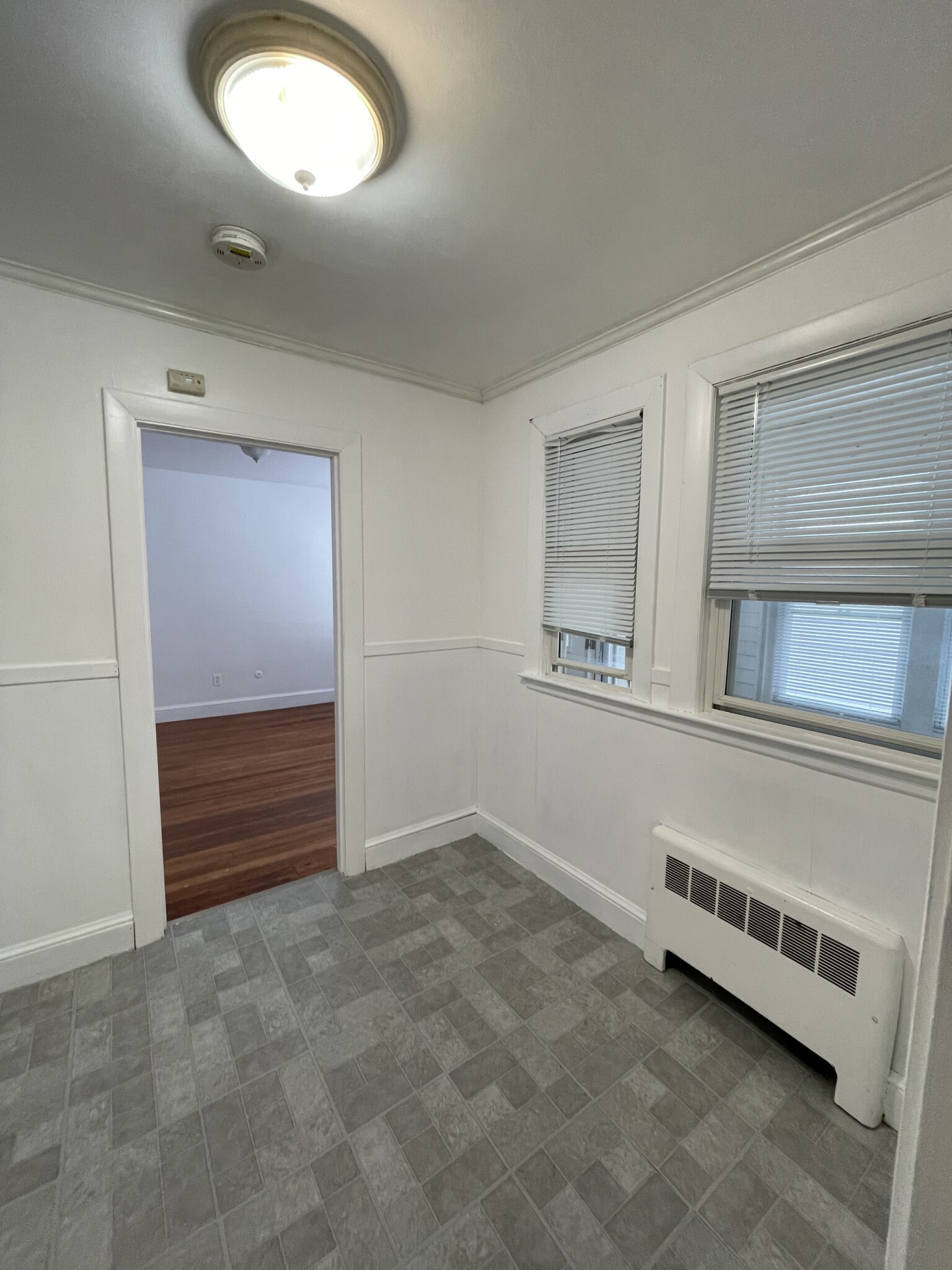 87 Winthrop Shore Dr, Winthrop