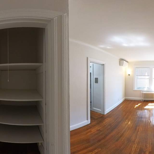 95 Adams St, South Side